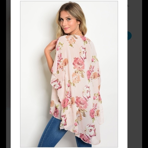 2/$15 Emory Park - Floral Kimono - Picture 3 of 6